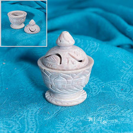 INCENSE_BURNER_WITH_INSET